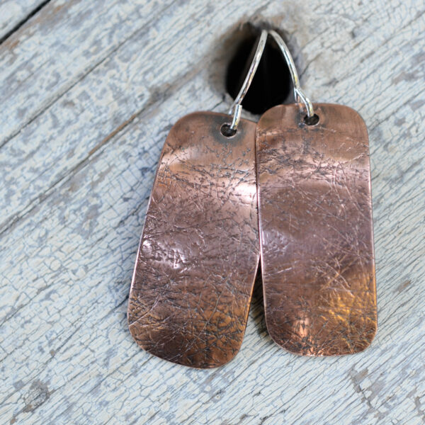 fiber texture copper rectangle earrings