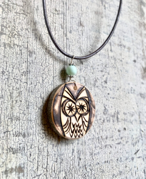 wood burned owl necklace side angle